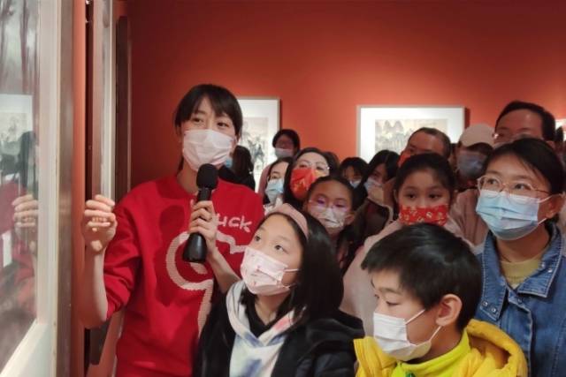 馆方大年初六为展览举办专场导览活动