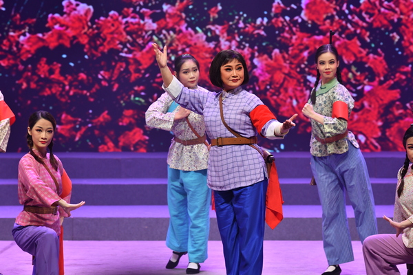 粤剧《杜鹃山》选段——壮志凌云 表演:曹秀琴.jpg